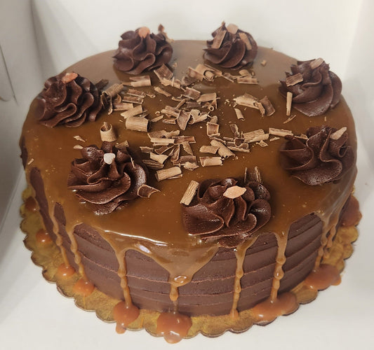 Chocolate Salted Caramel Cake - Select your size
